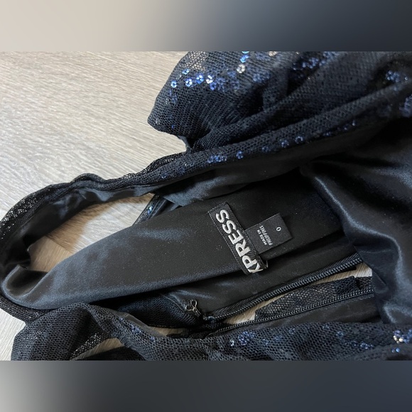 Express Black Sequin Bodycon Mini Dress - Picture 5 of 5